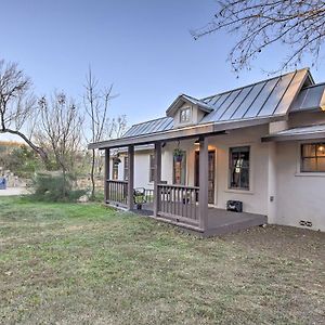 The Little Alsatian House 18 Miles To San Antonio Vila Castroville Exterior photo