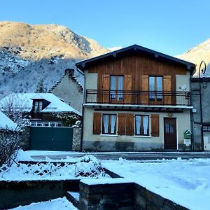 Maison Des Trois Ormeaux Vila Cier-de-Luchon Exterior photo