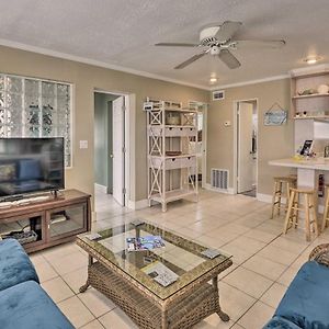 Cozy Ormond Beach Bungalow Steps To The Sand Exterior photo