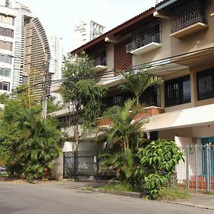 Duplexu Panama Homestay Exterior photo