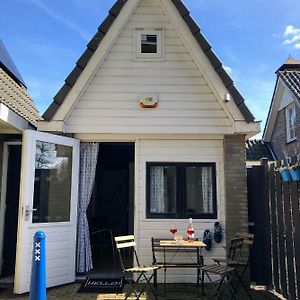 Little House In Amsterdam Acomodação com café da manhã Exterior photo