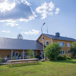 Mulikan Hillton B&B Pääjärvi Exterior photo