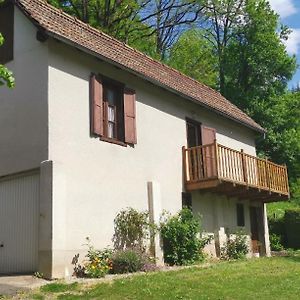 maison d'hôte, gîte, la maisonnette Vic-sur-Cère Exterior photo