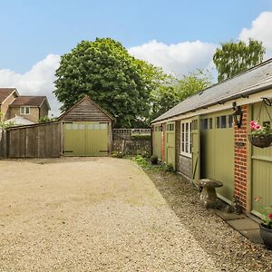 Old Cart Shed Vila Lyneham  Exterior photo