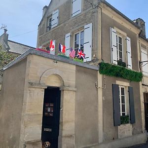 Camelia Acomodação com café da manhã Bayeux Exterior photo