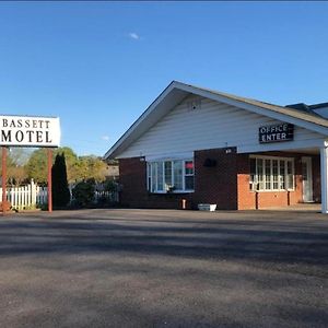 Bassett Motel Williamsburg Exterior photo