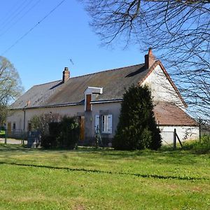 Ancienne Fermette A Aigurande: Nature, Proche Creuse, 1 Chambre, Jardin Prive, Barbecue, Garage - Fr-1-591-1 Vila Exterior photo