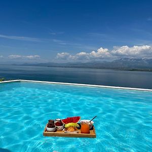 Lake Breeze Villa With A Pool & Magnificent Views Shirokë Exterior photo