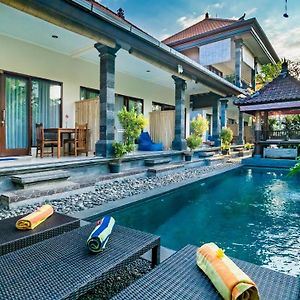 The Village Guest House Ubud Exterior photo