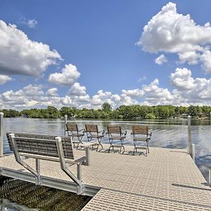 Cumberland Retreat With Lakefront Yard And Dock Vila Exterior photo