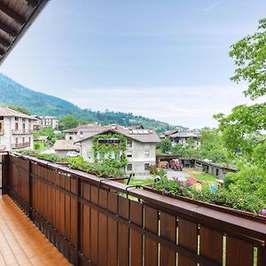 2 Bedroom Beautiful Apartment In Comano Terme Exterior photo