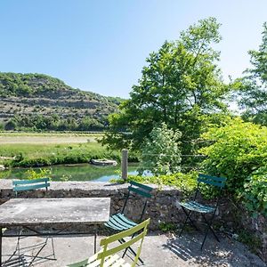 Les Pieds Dans La Beaume Vila Joyeuse Exterior photo