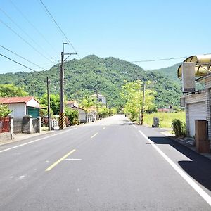 Serenity Moutainview Homestay Mei-nung Exterior photo