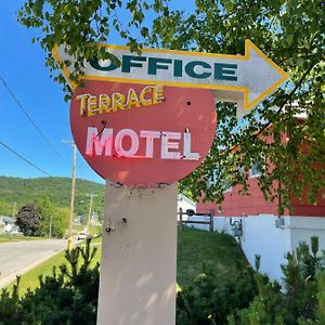 The Terrace Motel Munising Exterior photo