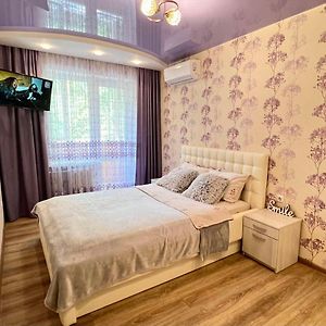 2-Комн Люкс В Центре Вишенки Apartamento Vinnytsia Exterior photo