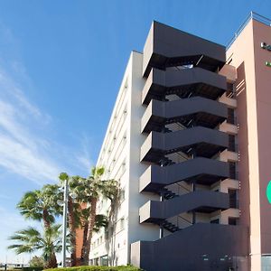 Campanile Barcelona Sud - Cornella Hotel Cornellà de Llobregat Exterior photo