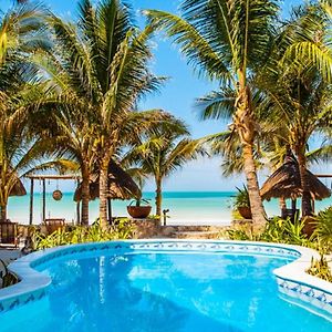 Holbox Dream Beachfront Hotel Exterior photo