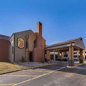 Super 8 By Wyndham Kansas City Airport North Exterior photo