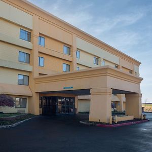 La Quinta By Wyndham Springdale Hotel Exterior photo