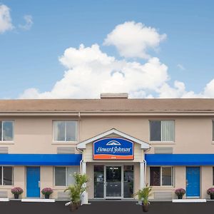 Howard Johnson By Wyndham Springfield Exterior photo