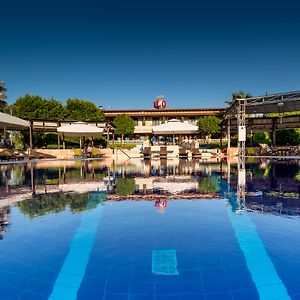 Avalon Airport Hotel Thessaloniki Thérmi Exterior photo