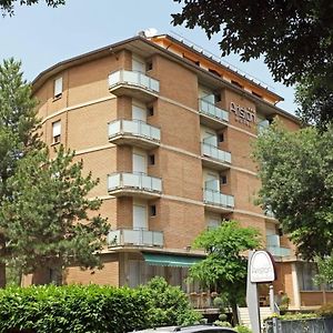 Hotel Ariston Castrocaro Terme Exterior photo