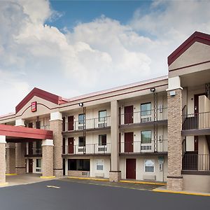 Red Roof Inn Plus+ Birmingham East - Irondale/Airport Exterior photo