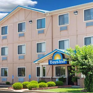 Days Inn By Wyndham Dyersburg Exterior photo