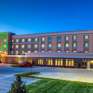 Holiday Inn Express Richmond, An Ihg Hotel Exterior photo