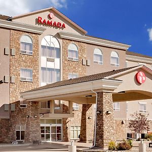 Ramada By Wyndham Lac La Biche Motel Exterior photo