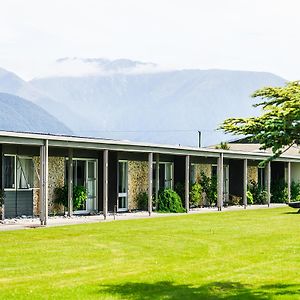 Heartland Hotel Haast Exterior photo