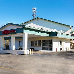 Oyo Hotel Jackson South I-55 Exterior photo