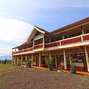 Hotel Agung Permata Artha By Zuzu Garut Exterior photo