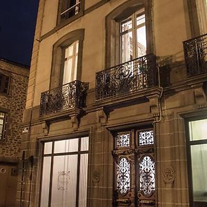 La Maison D'Adelaide Acomodação com café da manhã Saint-Flour  Exterior photo