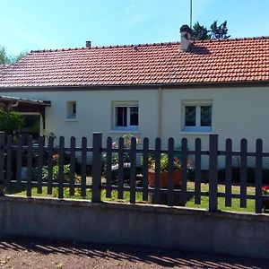 La Petite Maison De Paule Vila Amilly  Exterior photo