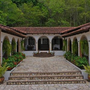 Hacienda La Esperanza Acomodação com café da manhã Copan Ruinas Exterior photo