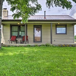 Mcarthur Cabin Peaceful Getaway On Farm! Vila Stella Exterior photo