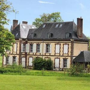 chambre d'hôte château de transières Acomodação com café da manhã Ambenay Exterior photo