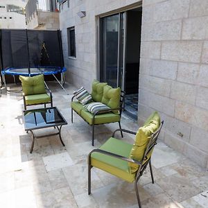 שקט על הנוף - כולל מתחם בריכה מחוממת Apartamento Bet Shemesh Exterior photo