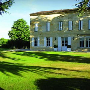 Château Bonalgue - Pomerol Acomodação com café da manhã Libourne Exterior photo