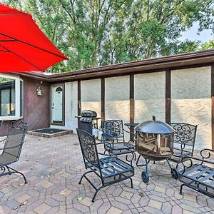 Dog-Friendly Eden Prairie Escape Near Beach! Apartamento Exterior photo