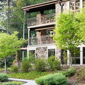 Kanuga Inn & Lodging Hendersonville Exterior photo