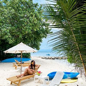 Summer Vibes Beach Front Hotel Rasdhoo Exterior photo