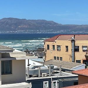 Muizenberg-Melrose Village Cidade Do Cabo Exterior photo