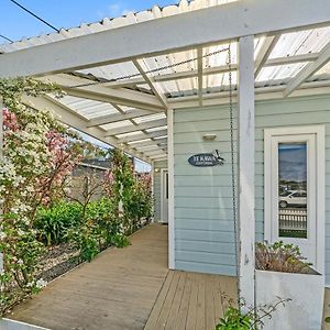 Te Kawa Cottage - Martinborough Holiday Home Exterior photo