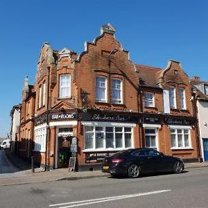 Shakers Inn Harwich Exterior photo