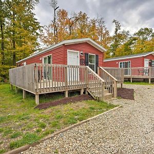 Cozy Cabin Community Pool And Lakefront Beach! Cassopolis Exterior photo