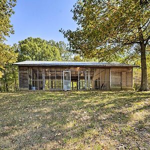 Unique Loft Cabin Fire Pit And Fishing Access! Vila Bells Exterior photo