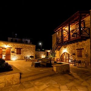 Harma Traditional Boutique Suites Pafos Exterior photo