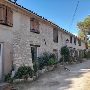 Chez Ben Et Rem Acomodação com café da manhã Éguilles Exterior photo